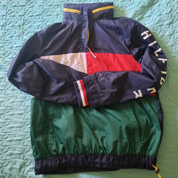 Tommy Hilfiger Windbreaker - Picture 3 of 6